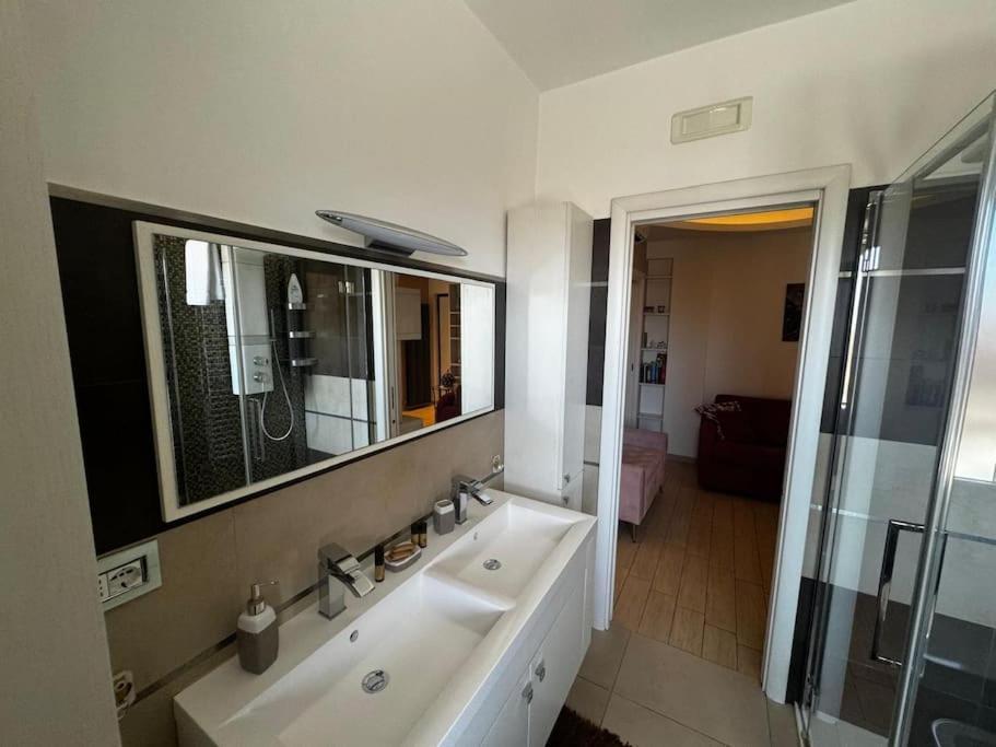 Apartment Emmanuele House Tuscolana *